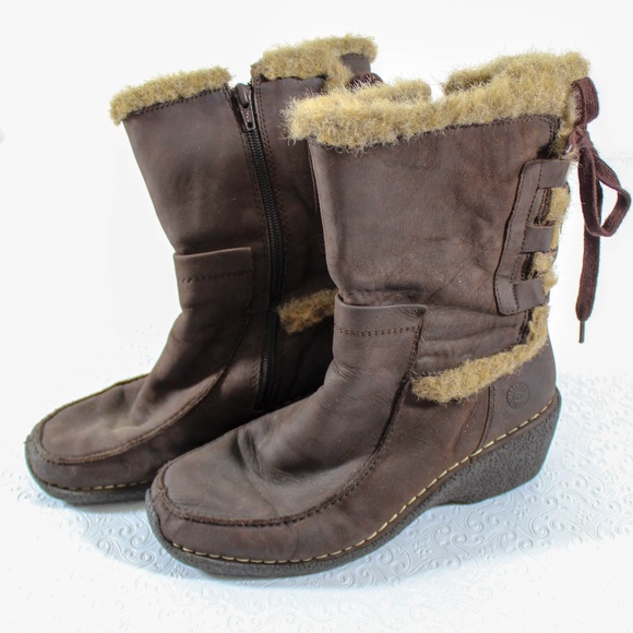 earth spirit fur lined boots